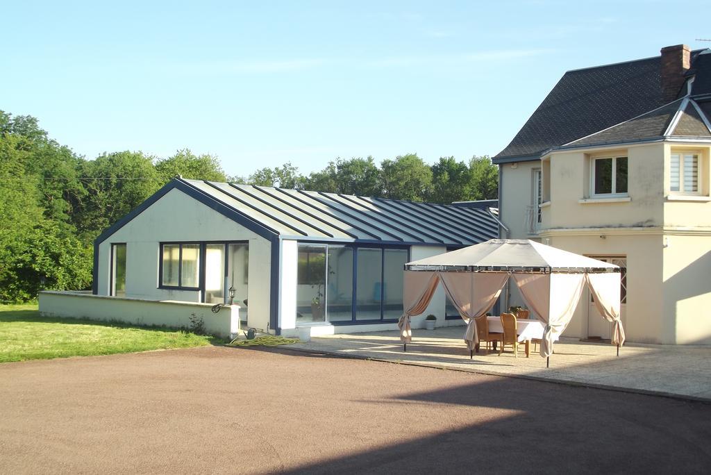 Les Vedieres Conflans-sur-Anille Extérieur photo